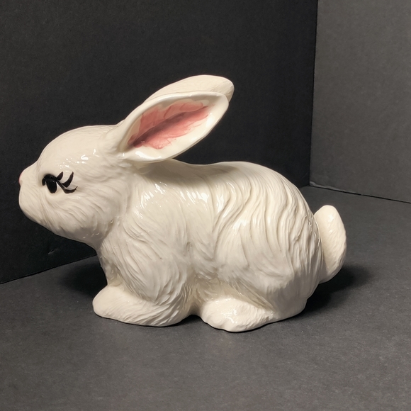 SCIOTO CERAMICS Art Rabbit Figurine Poshmark